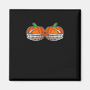 Skelet Hand op borst Pompoen Halloween Vrouwen Magneet