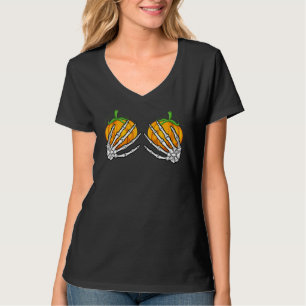 Skelet handen die pompoenen vasthouden Gelukkig Ha T-shirt
