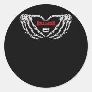 Skelet handen gevouwen in een hart. Grappig Hallow Ronde Sticker