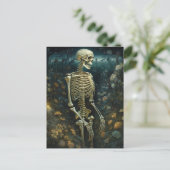 Skelet in de bloemen 's nachts briefkaart (Staand voorkant)