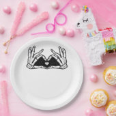 Skelet in de handen van een hart papieren bordje (Feest)