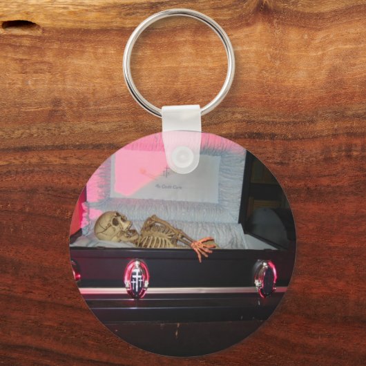 skelet in doodskist sleutelhanger (Voorkant)