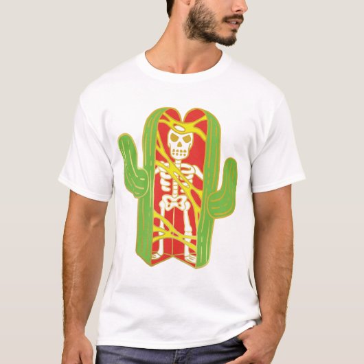 Skelet in een Saguaro Cactus Design T-shirt (Voorkant)