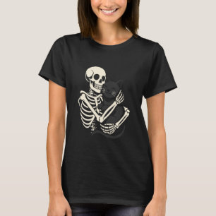 Skelet Knuffelende Kat Grappige Halloween Griezele T-shirt