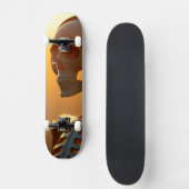 skelet met koptelefoon persoonlijk skateboard (Voorkant)