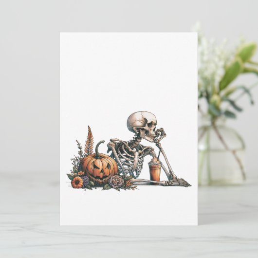 Skelet met pompoen en drink. Halloween Menu (Staand voorkant)
