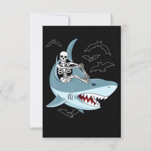 Skelet op een haai rijdend Funny Halloween-cadeaus Kaart