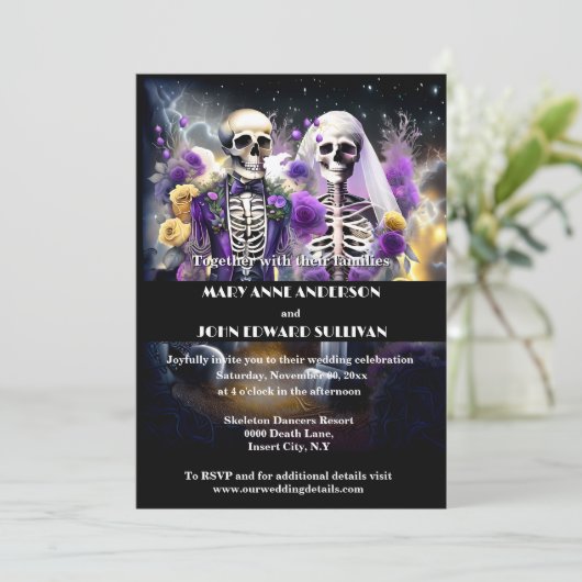 Skelet paar paarse gele bruiloft kaart (Staand voorkant)
