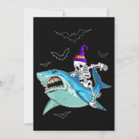 Skelet Riding Shark Funny - Crazy Halloween Gift