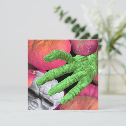 Skelet vingers & schedel & pompoenen voor Hallowee Kaart (Staand voorkant)