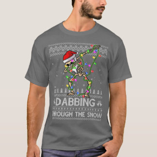Skeletafscheiding door de sneeuw t-shirt