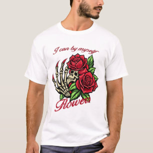 Skelethand met rode rozen Zelfzorg T-shirt