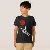 Skelethandje met rode roze t-shirt (Voorkant volledig)