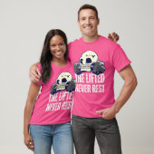 Skeletkop met de getilde barbell rust nooit uit t-shirt (Unisex)