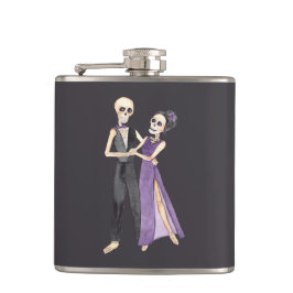 Skeletkoppel dansend op een heupfles