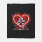Skeletkoppel houdt handen in een hart van Ro Fleece Deken (Voorkant)