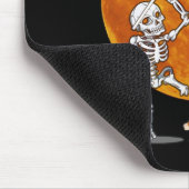 Skeleton Broken Leg Halloween Corgi Reaper Scythe Muismat (Hoek)