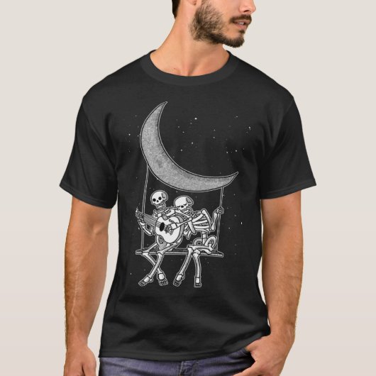 Skeleton Couple Playing the Guitar Swinging from t T-shirt (Voorkant)