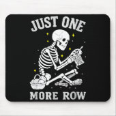Skeleton Crochet Crafter Tee Just One More Row  Muismat (Voorkant)
