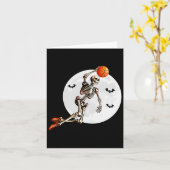 Skeleton Dunk Basketbalspeler Halloween Moon Kaart (Gele Bloem)