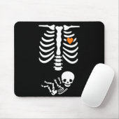 Skeleton Halloween Maternity Funny Pregnancy 2025  Muismat (Met muis)