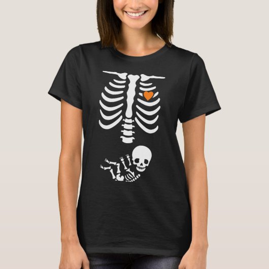 Skeleton Halloween Maternity Funny Pregnancy 2025  T-shirt (Voorkant)
