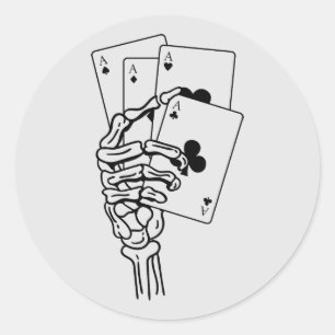 Skeleton Hand die Poker Kaarten vasthoudt Ronde Sticker