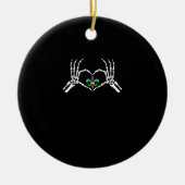 Skeleton Hand Heart Mardi Gras Keramisch Ornament (Voorkant)