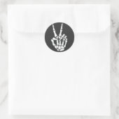 Skeleton Hand Peace Sign Cool Halloween Ronde Sticker (Tas)