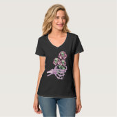 Skeleton Hand Skull Pastel Roses Graphic Valentine T-shirt (Voorkant volledig)