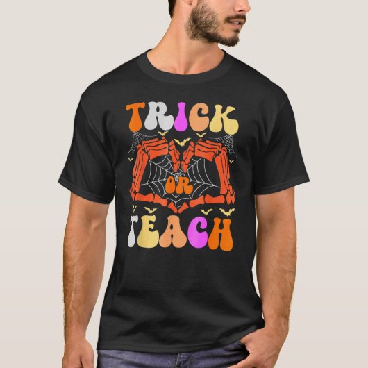 Skeleton Handje Trick of Teach Ghost Teacher Hwe T-shirt (Voorkant)