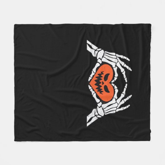 Skeleton Hands Een Spooky Halloween Heart Classic Fleece Deken (Voorkant (Horizontaal))