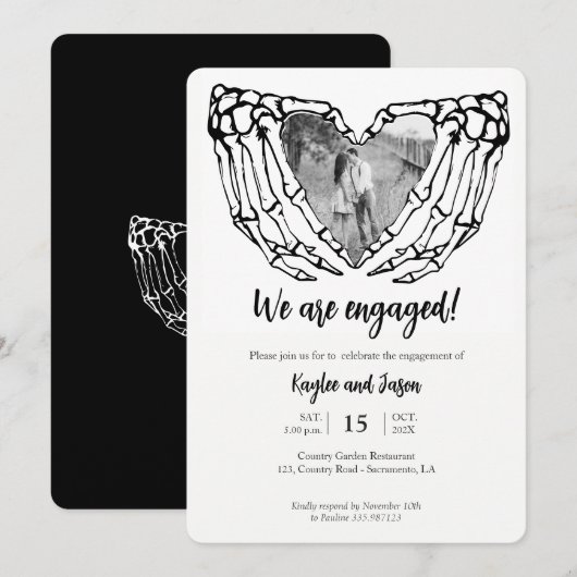 Skeleton Hands Engagement Party Fotouitnodiging Kaart (Voorkant / Achterkant)