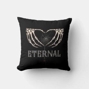 Skeleton Hands Heart Classic Kussen