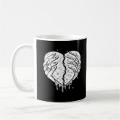 Skeleton Hands Heart – Gothic Heart Classic Koffiemok (Links)