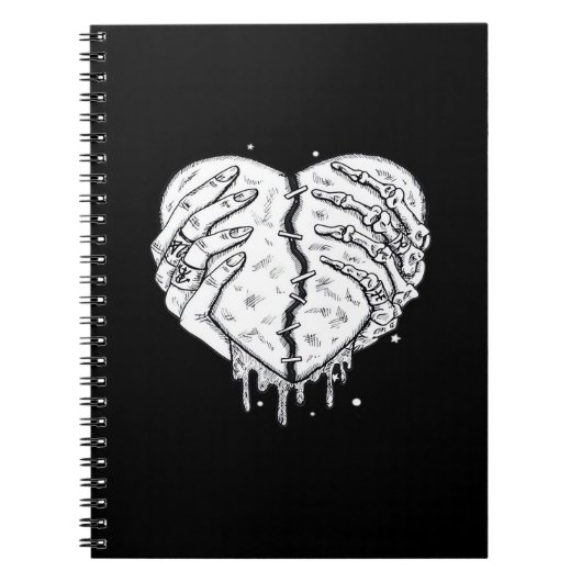 Skeleton Hands Heart – Gothic Heart Classic Notitieboek (Voorkant)