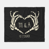 Skeleton Hands Heart Shape Custom Wedding Fleece Deken (Voorkant (Horizontaal))