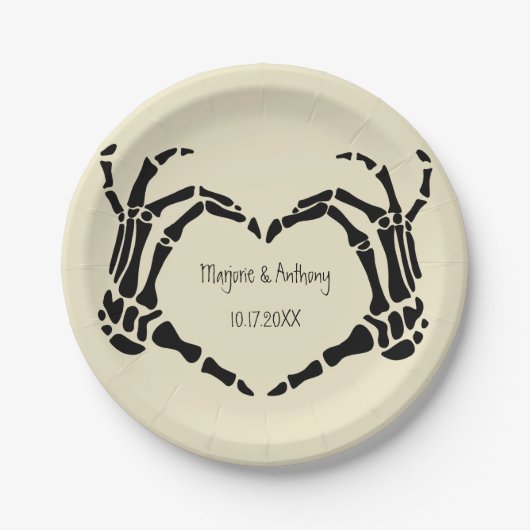 Skeleton Hands Heart Shape Custom Wedding Papieren Bordje (Voorkant)