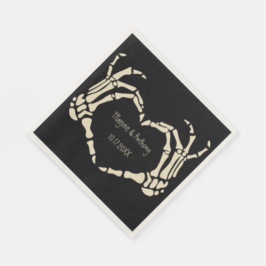Skeleton Hands Heart Shape Custom Wedding Servet (Hoek)