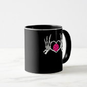 Skeleton Hands Heart Sign Funny Pickle Valentijns Mok (Voorkant rechts)