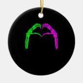 Skeleton Hands Heart Sign Retro Halloween Costuum Keramisch Ornament (Voorkant)