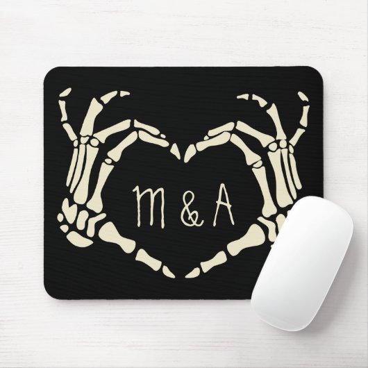 Skeleton Hands Heart Vorm Aangepaste Gothic Stijl Muismat (Met muis)