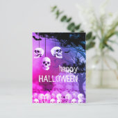 Skeleton Happy Halloween Paarse nacht met schedels Feestdagenkaart (Staand voorkant)
