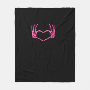 Skeleton Heart Hands Classic Fleece Deken
