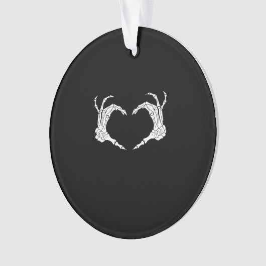 Skeleton Heart Hands Classic Ornament (voorkant)