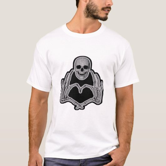 Skeleton Heart Hands Classic T-shirt (Voorkant)