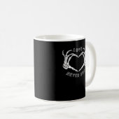 Skeleton Heart Hands Funny & Classic Koffiemok (Voorkant rechts)