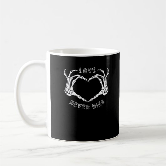 Skeleton Heart Hands Funny & Classic Koffiemok (Links)