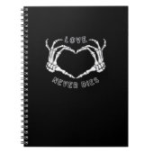 Skeleton Heart Hands Funny & Classic Notitieboek (Voorkant)