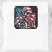 Skeleton Man gehavend Amerikaanse vlag patriottisc Vierkante Sticker (Tas)